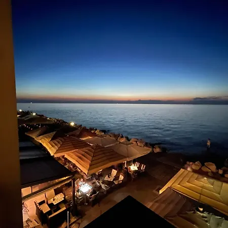 Bella Vista